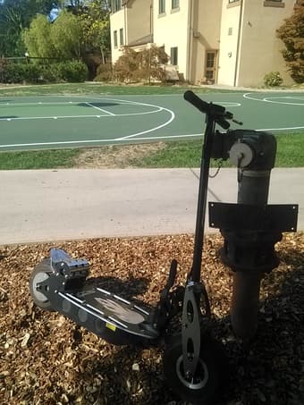 electronic scooter $150 1