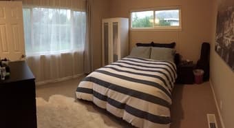 Large 1Bd / 1Ba master suite by San Antonio Shopping Center & Caltrain 2