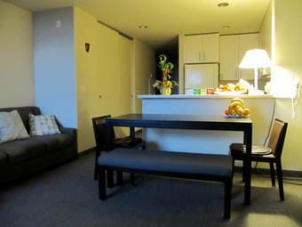 PREMIUM STUDIO ON CAMPUS MUNGER 3