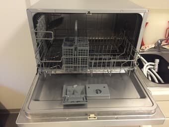 Countertop Dishwasher for Sale! >50% off, asking $150, negotiable 2
