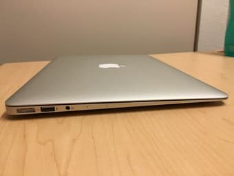 MacBook Air 13.3inch (Early 2014, MD760LL/B)  - $600 2