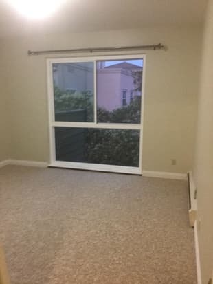 Gorgeous Bedroom+Private Bath in Mountain View Available soon(Female) 2