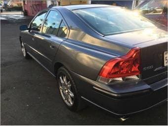 Excellent condition 2005 Volvo S60 made in Sweden 5300 obo 1
