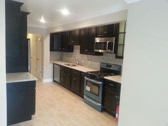 Friendly roommate wanted in downtown Palo Alto 3br/2ba 1