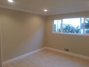 Friendly roommate wanted in downtown Palo Alto 3br/2ba 3