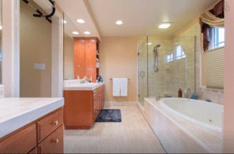 Master bedroom available for sublet (1 person or couple) in Los Altos 3