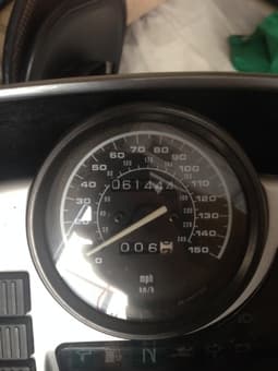 Motorcycle - 1996 BMW R1100R $3300 3