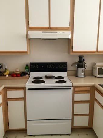 1BR in Palo Alto, available mid-June ($2800) 3