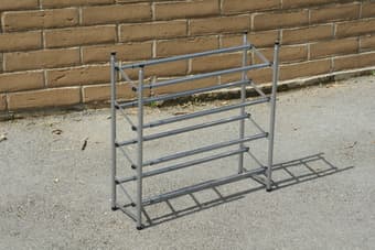 Expandable shoe rack (silver) $7 1