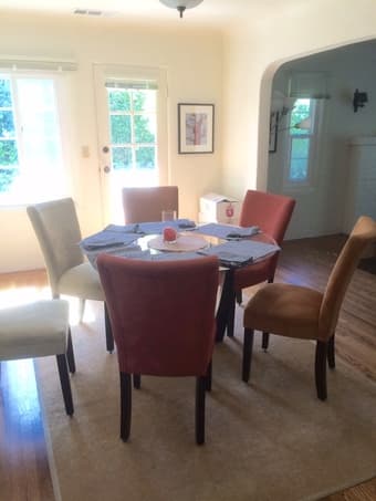 Room available in Menlo Park 3BR/2B house - $1300 Rent 2