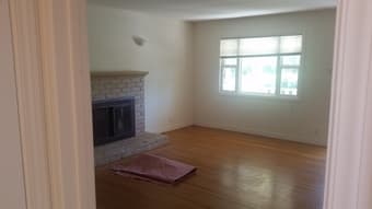 $1200 private room 1 mile walk to Caltrain 1