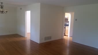 $1800 private master bedroom 1 mile walk to Caltrain 2