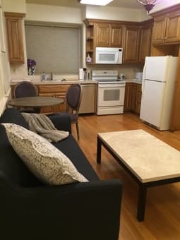 PRIVATE beautiful1-bedroom condo, fully furnished, 4 miles to Stanford 1