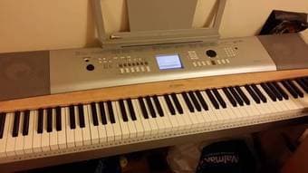 Yamaha DGX620 Portable Piano - $400OBO 1