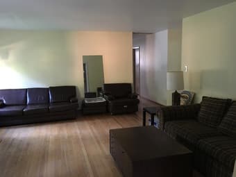 Available NOW - Room available in house close to campus - $1200 2