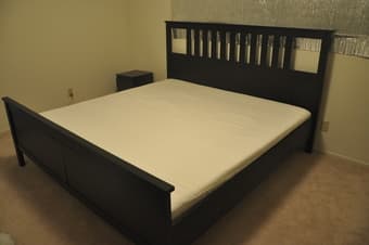 Moving sale MATRAND Memory foam mattress, firm, white King size 400$ 1