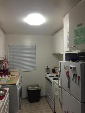 June 15-Aug 15 Sublet, $2007/mo on campus EV (Couple or Small Family) 3