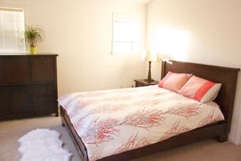 Short term private bedrooms are available, near by google, Stanford! 3