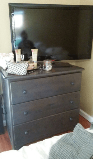 TV and dresser! 1