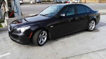 Clean title- 2008 BMW 528i Fully loaded- Must Sell Asap $12,500 1