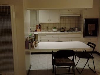1bd/1ba near Stanford/California ave. 1,995/mo., 5/1-7/31, extendable 3