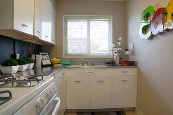 $1950 / 560ft2 - Studio. Free rent until Apr 30th! $1950/month (san ma 2