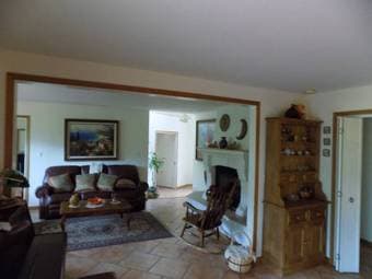 Sublet Available in Palo Alto (Minutes Away from Stanford) 2