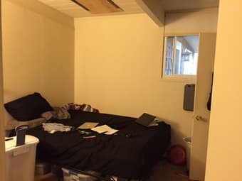 3 BR available in 4 BR house, 6/10 - 8/10 2