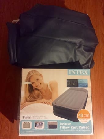 Moving- fan, heater, humidifier, yoga mat, ski goggles, air mattress 3