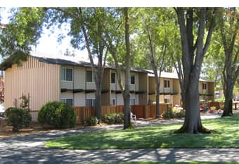 SUMMER SUBLET! Beautiful 2 bed 1 bath Apt (EV) from 6/13 - 9/16 1