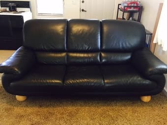 Excellent condition 3 seater brown leather sofa- a deal for $250!!! 1