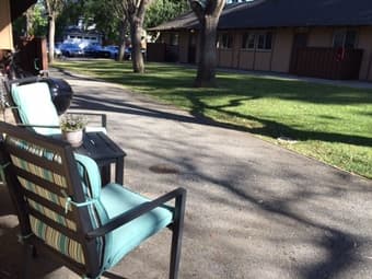 1 bedroom in 2 bed-1 bath EV apartment (Female) 1