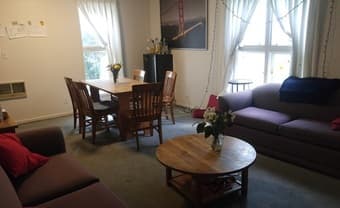 $1077/mo Summer Sublet June-Sept (Female) in Rains Graduate Housing 2