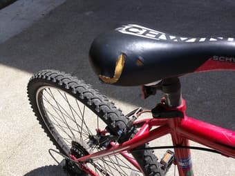 SCHWINN 26" Mountain Bike + U-Lock + Helmet for sale 2