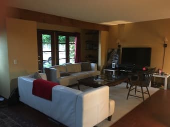 Room available in 5BR - $1800 starting July 1st 3