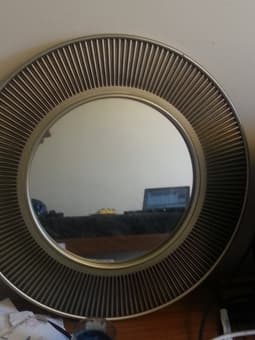Larg Mirror + Bike Helmet and Chain + HDTV 3