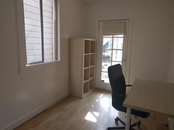 Bright room in SF available now until 06/10 (mission district) 2