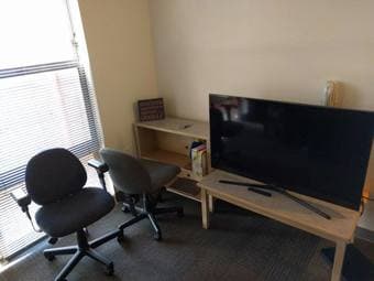 Sublet Lyman 2BR 1 Bath Male June 9-Sept 23 1