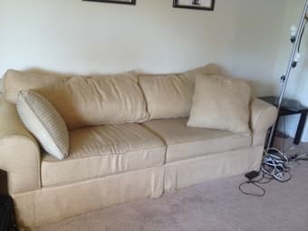 Nice clean couch $150 -- has to go by saturday!!! free delivery 2