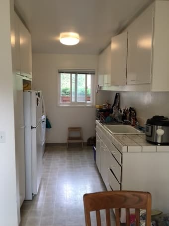 $980 Single Room in EV 1
