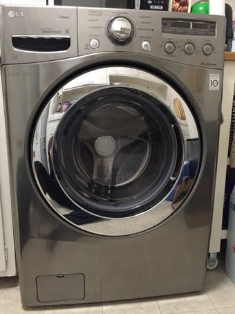 Front load LG SteamWasher (WM2650H) 3.6 Cu. Ft. (Silver) 1