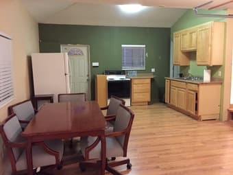 $1600/660sqft Furnished big studio in Menlo Park rent from now 5/08 1
