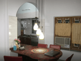 Eastern and Western Amenities- available for travelers and business 1