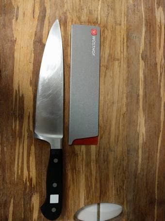 Wusthof Classic 8-inch Chef knife 60$ 1