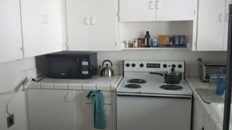 Sublease EV Low-Rise Apartment (June 20 - September 20) 2