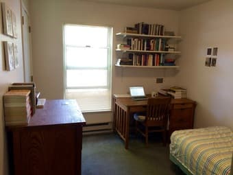 Short-term sublet: Rains 2BR, August 22- September 25, $140/week 1