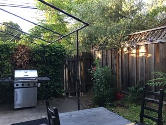 Spacious Menlo Park Apartment, walking distance to campus 2