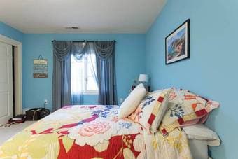 $1200 Bedroom available for sublet (June 1st) (Los Altos/Cupterino) 2