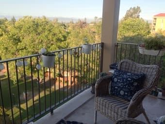 EV 1 bedroom midrise apartment sublet on July 5 - July 31 3