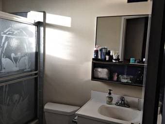 $1450 Spacious 2 Bedroom Apt, Lvg RM, Kitchen, 1 Bath Mountain View 1